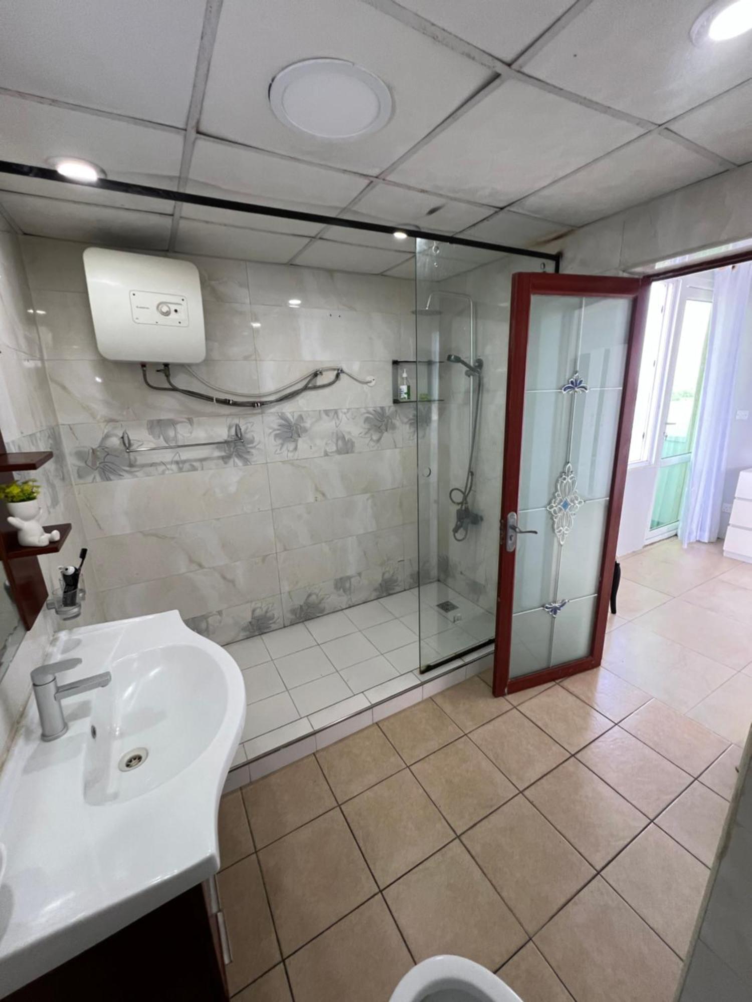 4Bedroom Penthouse Retreat In Central Business District With City Views Dar es Salaam Extérieur photo